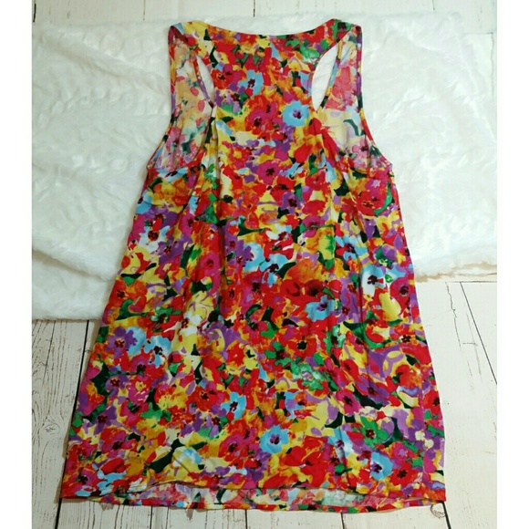 **SALE** CABI bright floral tank top XS - Picture 3 of 7